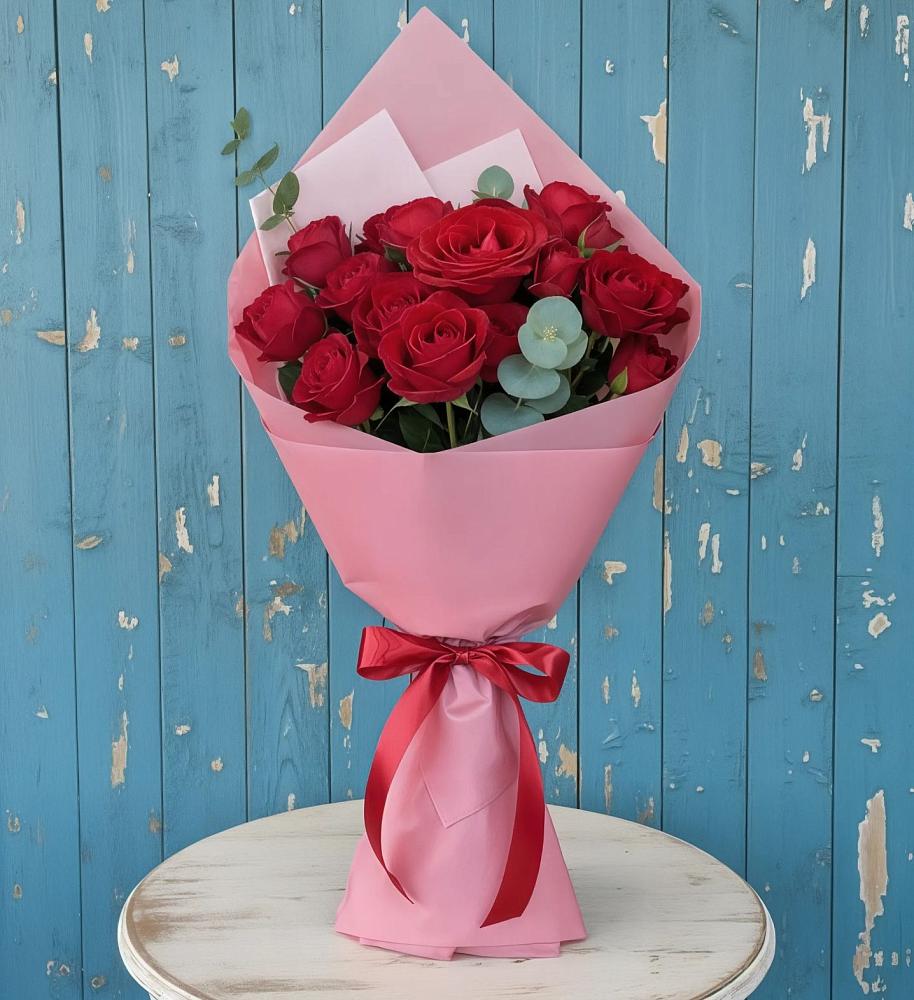 Букет цветов из: Розы в Строителе Белгородской области