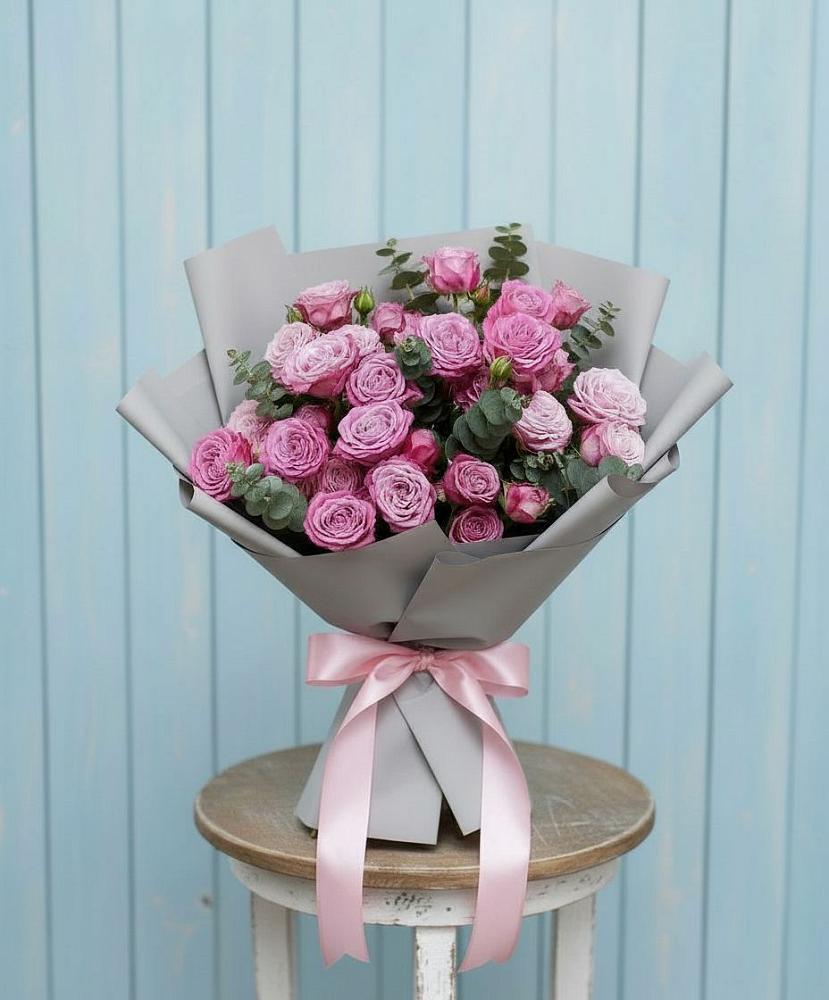 Букет цветов из: Розы в Строителе Белгородской области