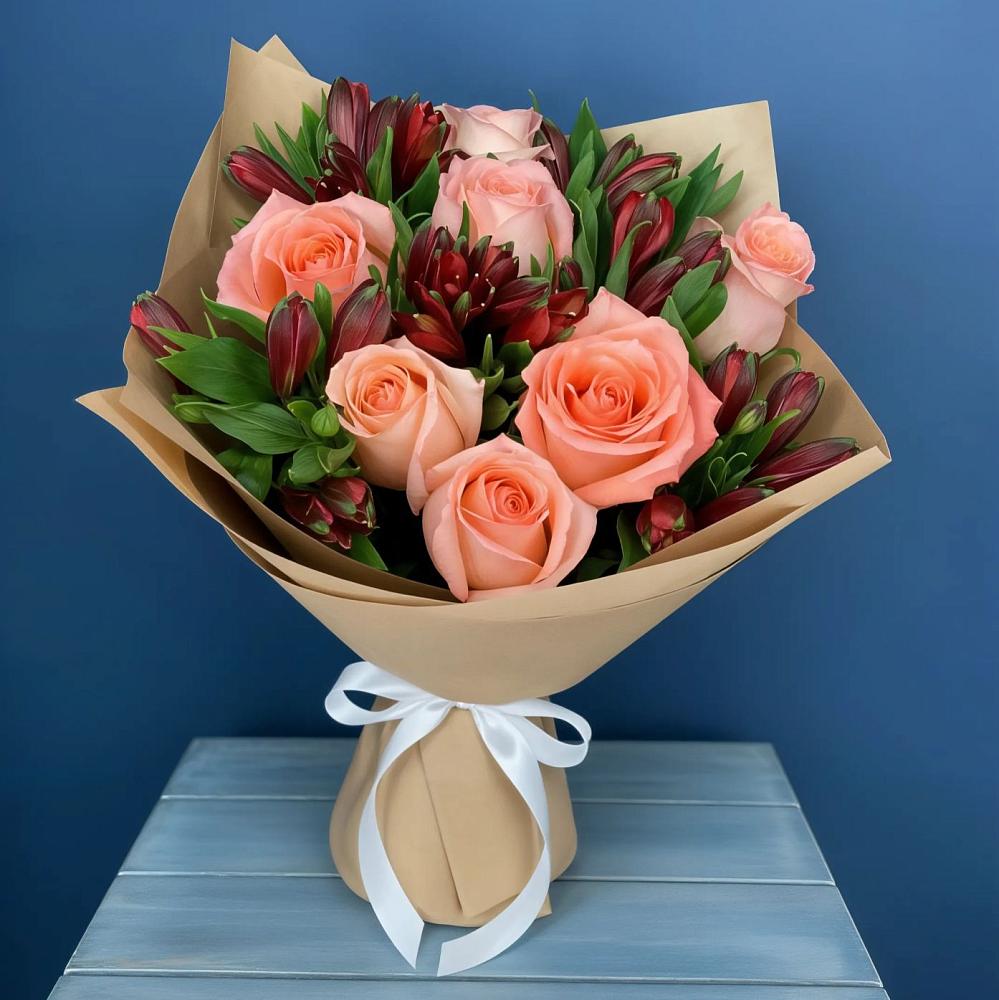 Букет цветов из: Розы и Альстромерии в Строителе Белгородской области