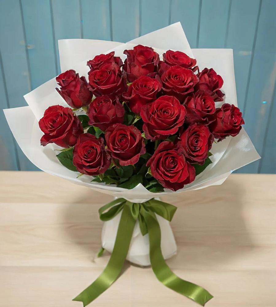 Букет Красные розы в Строителе Белгородской области