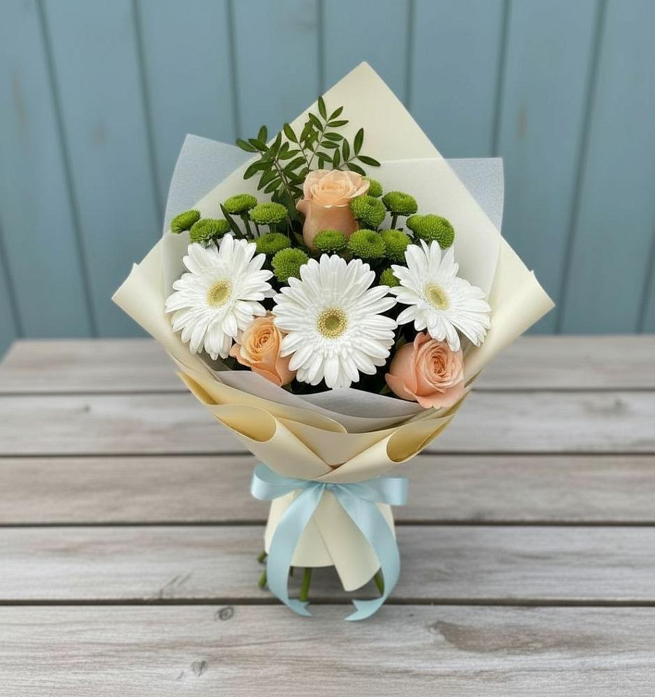 Букет цветов из: Герберы, Розы и Хризантемы в Строителе Белгородской области