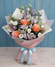 Букет цветов из:  Лизиантусы, Розы, Альстромерии и Гипсофила в Строителе Белгородской области