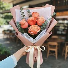 Букет цветов из:  Розы в Строителе Белгородской области