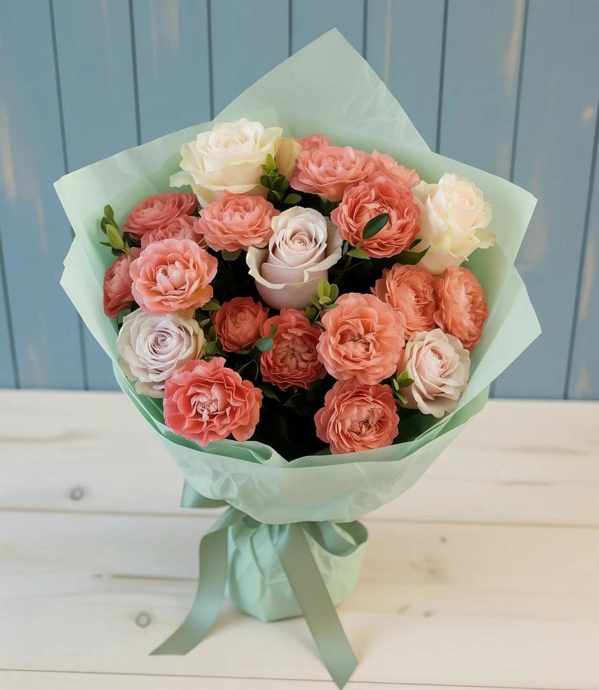 Букет цветов из: Розы в Строителе Белгородской области