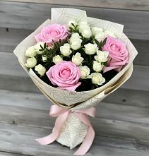 Букет цветов из:  Розы в Строителе Белгородской области