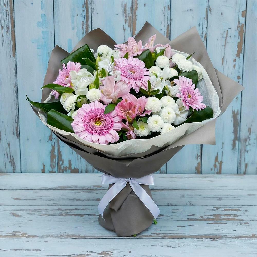 Букет цветов из: Герберы, Альстромерии и Хризантемы в Строителе Белгородской области
