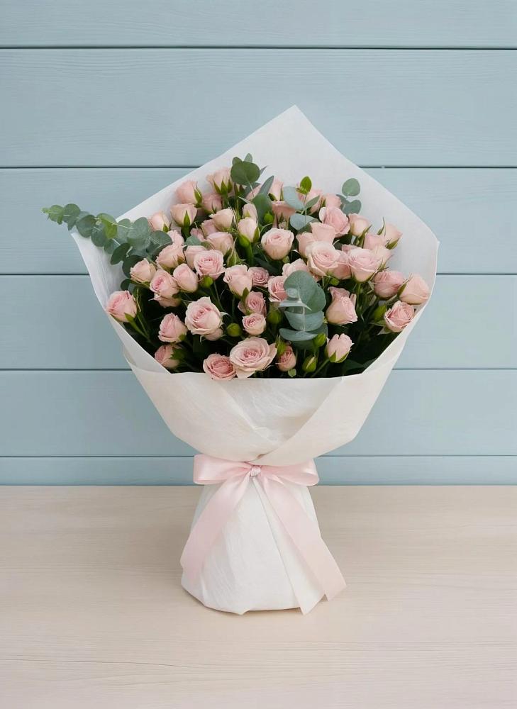 Букет цветов из: Розы в Строителе Белгородской области