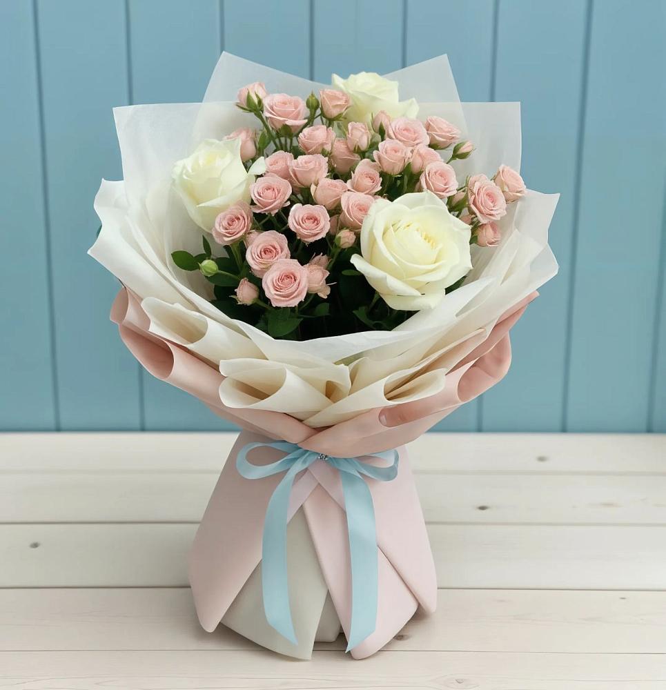 Букет цветов из: Розы в Строителе Белгородской области