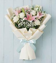 Букет цветов из:  Лилии #REPLACE_PRED# Строителе Белгородской области