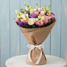 Букет цветов из:  Лизиантусы в Строителе Белгородской области